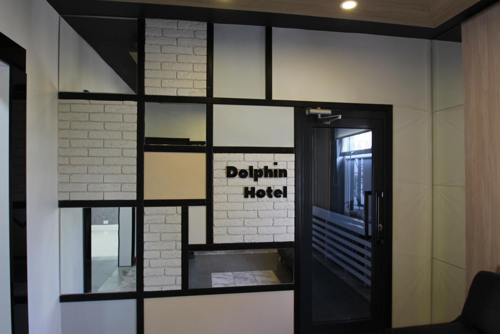 Delphin Guest House Bisjkek Buitenkant foto